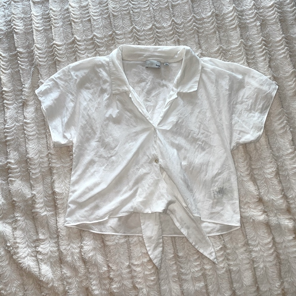 WILFRED FREE Cropped Blouse! Worn once. Size small